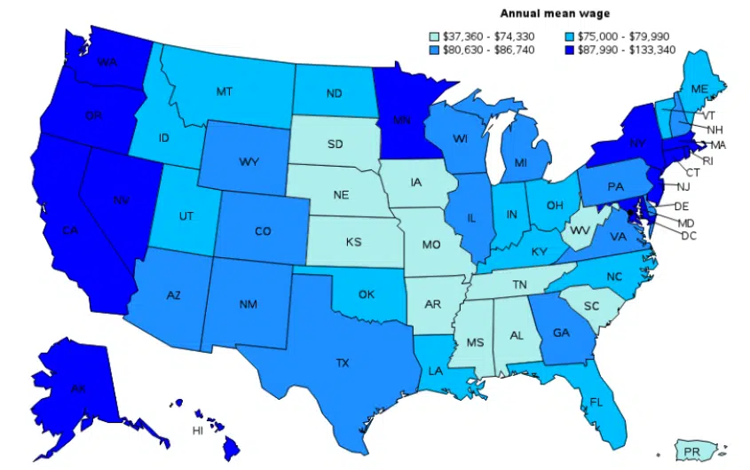 map of United States showing registered nurse salary by state with annual mean wage color coding