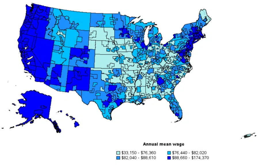 Map chart showing annual registered nurse wages by state in the USA with comparative salary levels