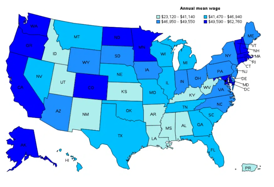 U.S. map showing annual mean wages of dental assistants by state with color-coded salary ranges